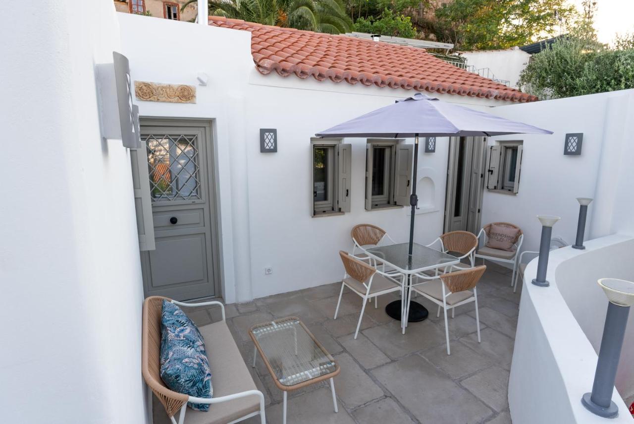 Villa Hermes In Anafiotika Athens ! Exterior photo